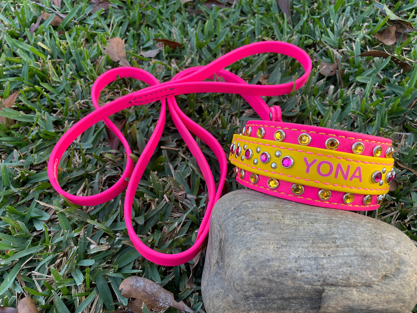 Personalized / Custom Bling 2" MegaBling Martingale Leads